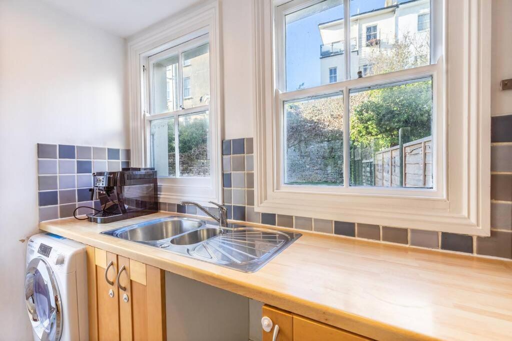 Victorian Flat Close To Station With Large Garden Apartment Brighton Exterior foto